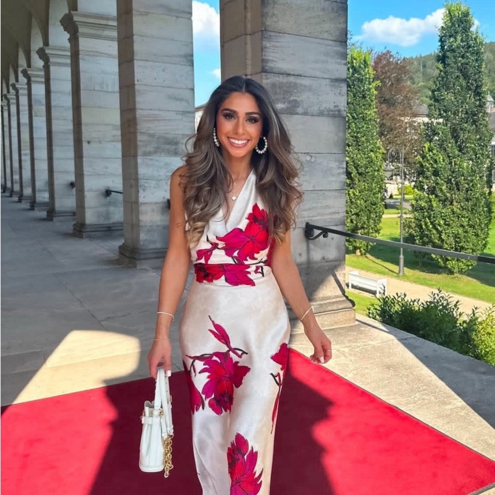ZARA WOMAN WHITE / RED FLORAL PRINT SATIN MIDI DRESS